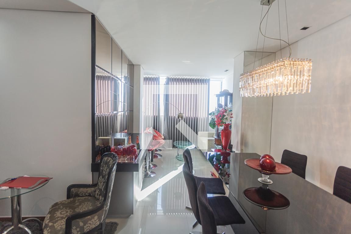 Apartamento com 4 quartos — Sagrada Família, Belo Horizonte