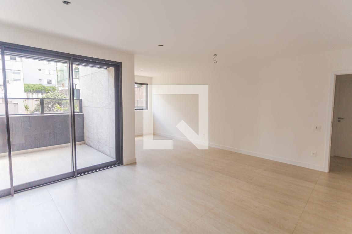 Apartamento com 3 quartos — Lourdes, Belo Horizonte