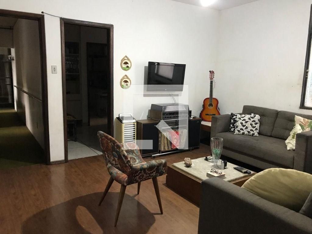 Casa com 3 quartos — Serra, Belo Horizonte