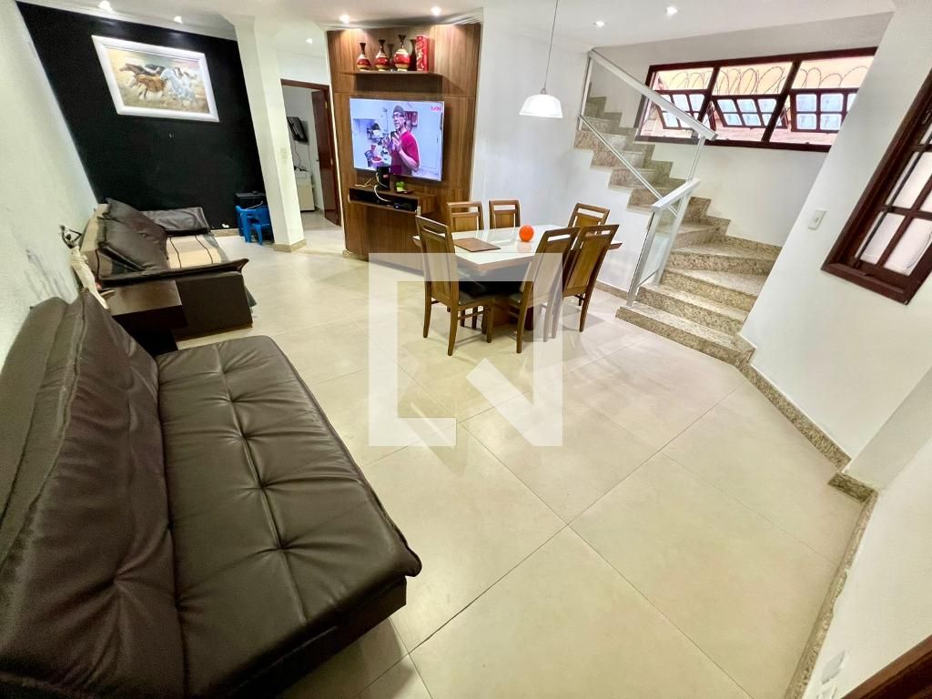 Casa com 3 quartos — São João Batista, Belo Horizonte