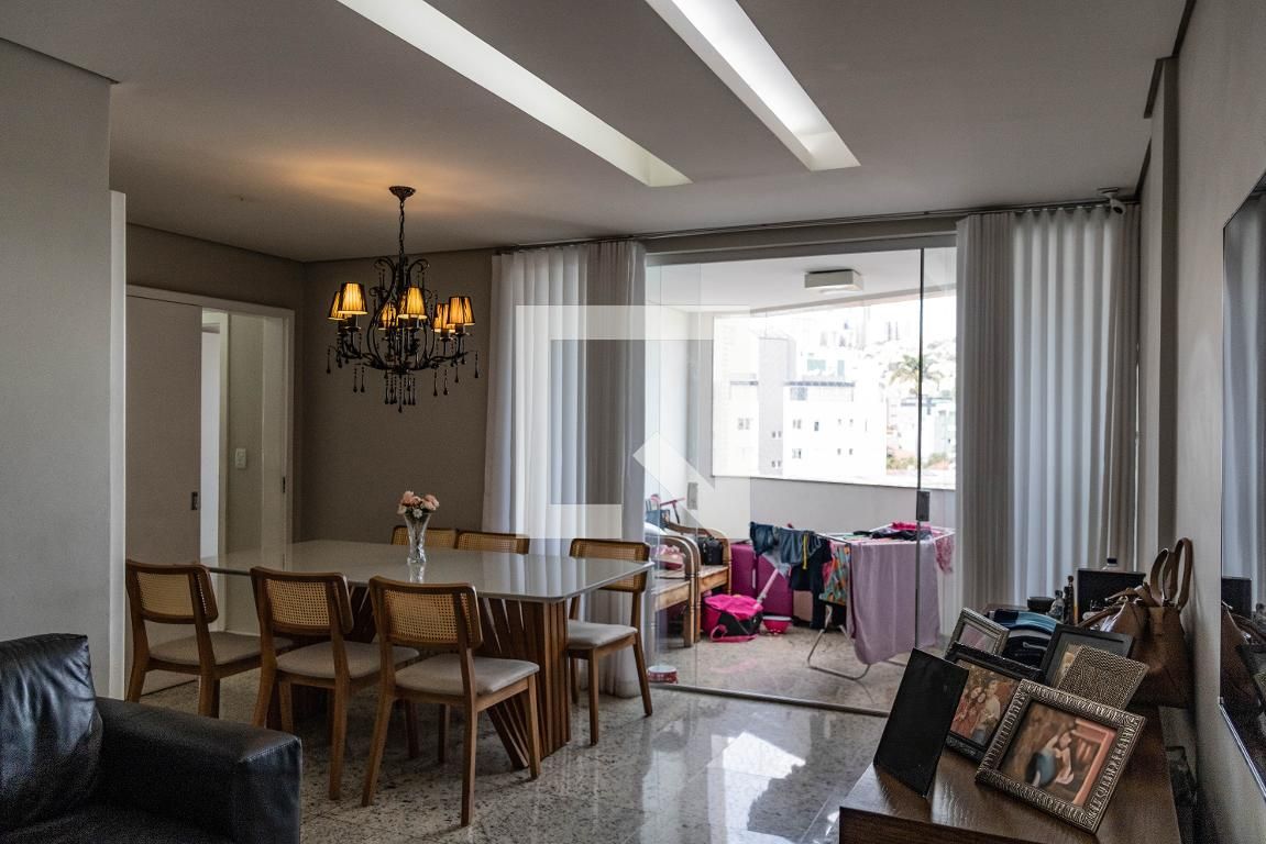 Apartamento com 3 quartos — Grajaú, Belo Horizonte