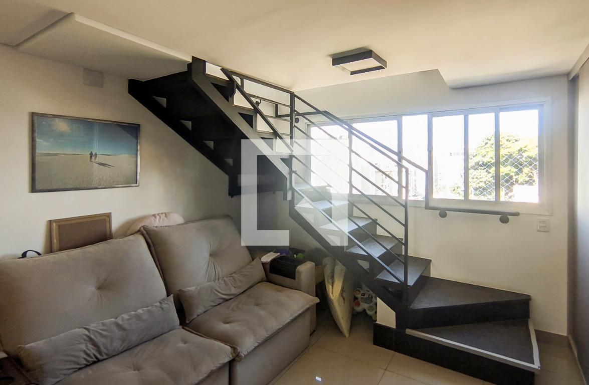 Apartamento com 2 quartos — Sagrada Família, Belo Horizonte