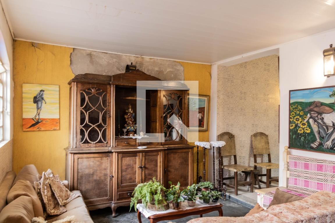 Casa com 3 quartos — Alto Caiçaras, Belo Horizonte