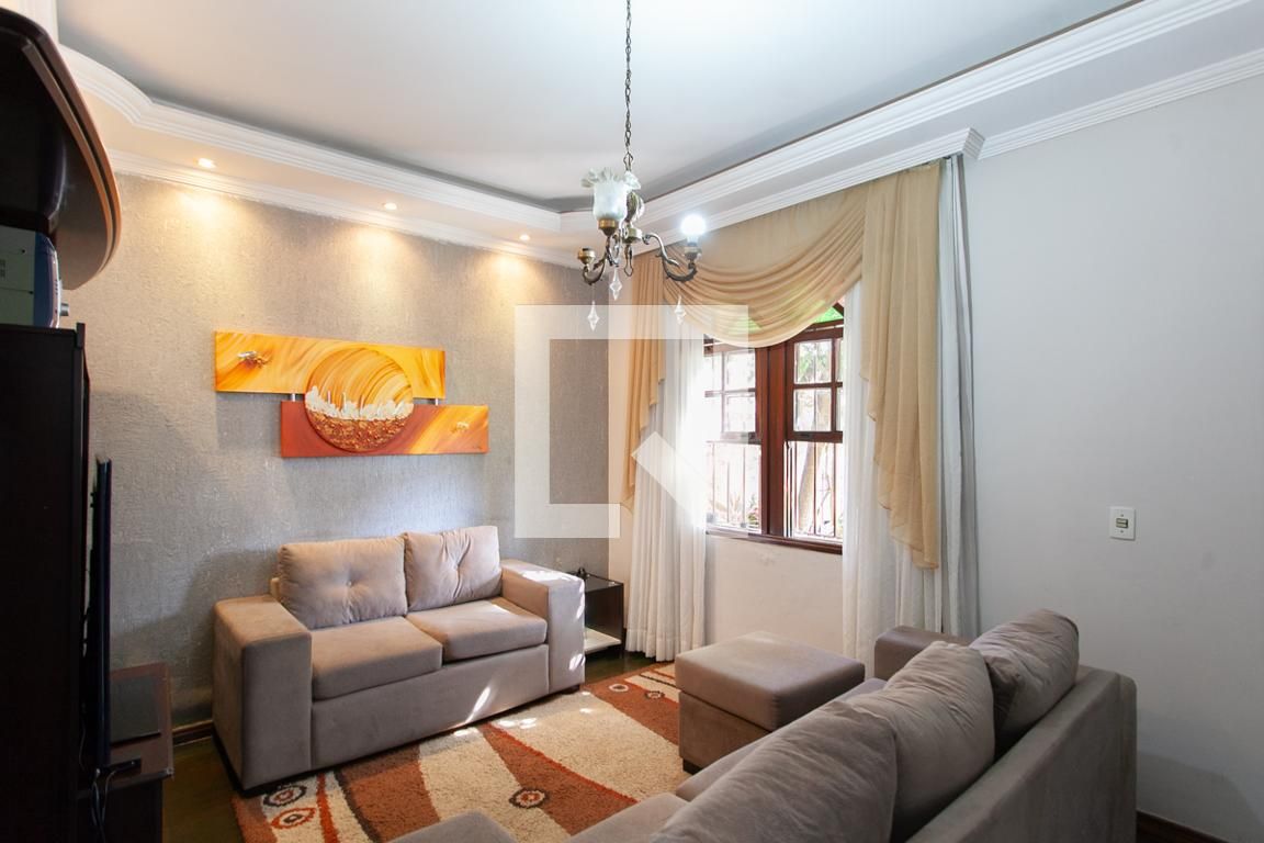 Casa com 5 quartos — Santa Rosa, Belo Horizonte