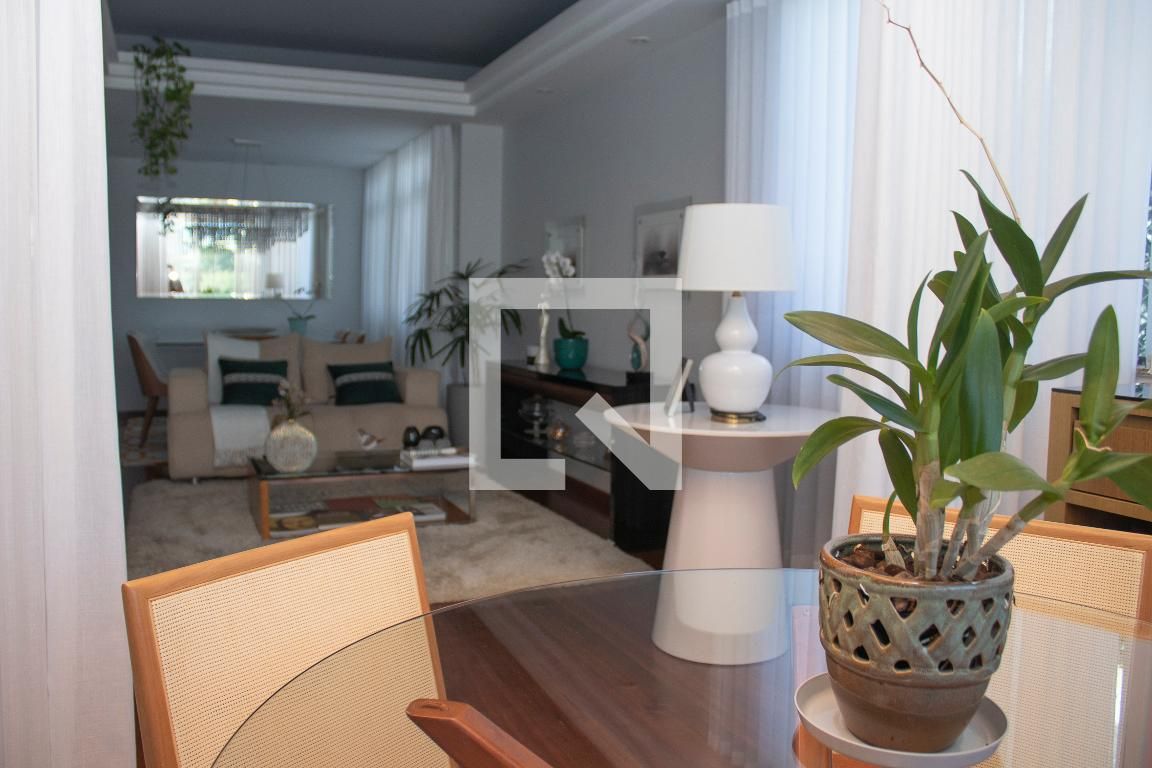 Apartamento com 4 quartos — Cidade Nova, Belo Horizonte