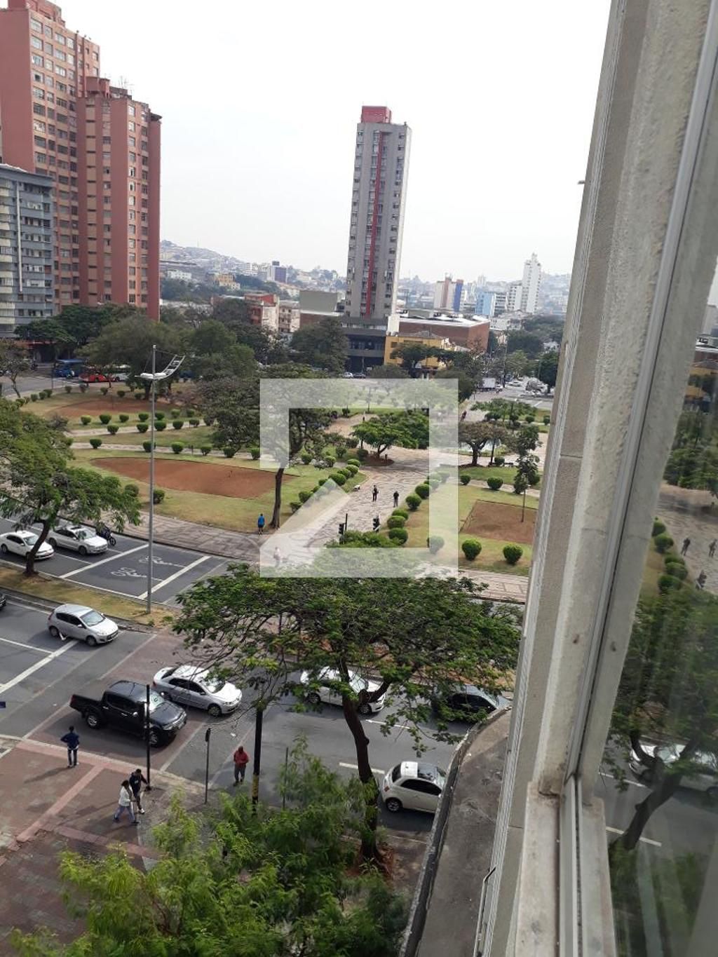 Apartamento com 3 quartos — Lourdes, Belo Horizonte
