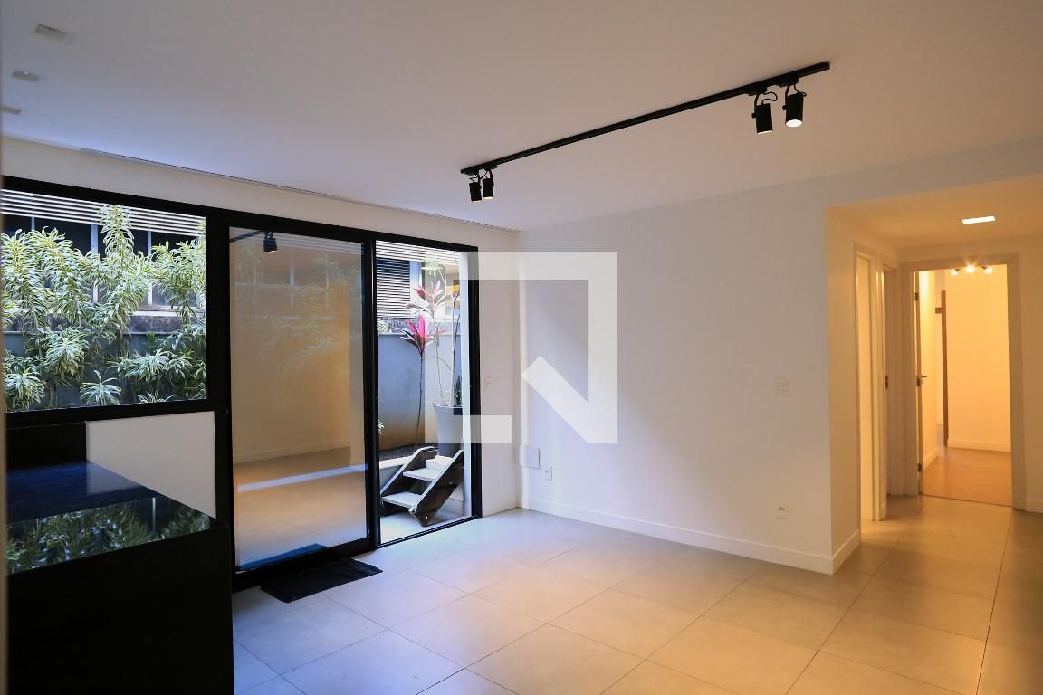 Apartamento com 2 quartos — Funcionários, Belo Horizonte