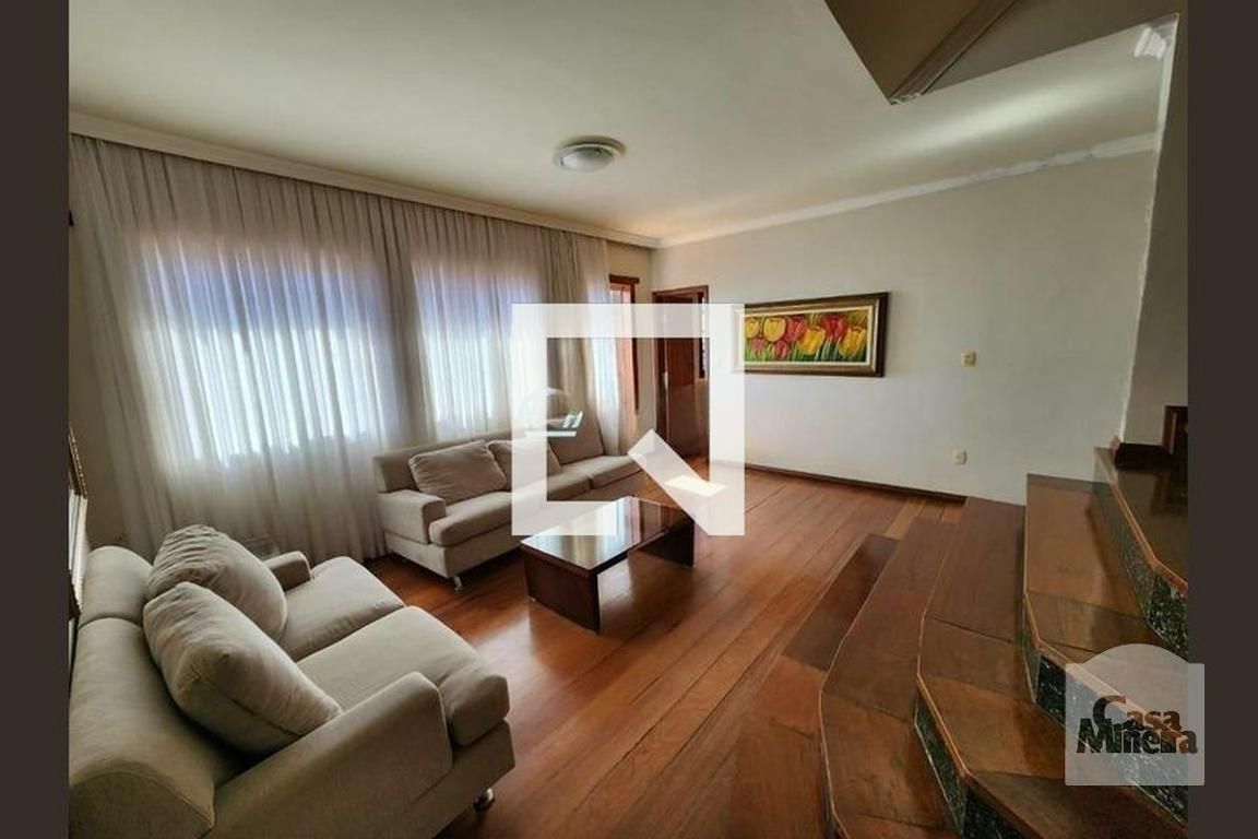 Casa com 5 quartos — Santa Lúcia, Belo Horizonte