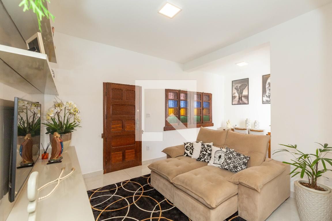 Casa com 6 quartos — Alto Barroca, Belo Horizonte