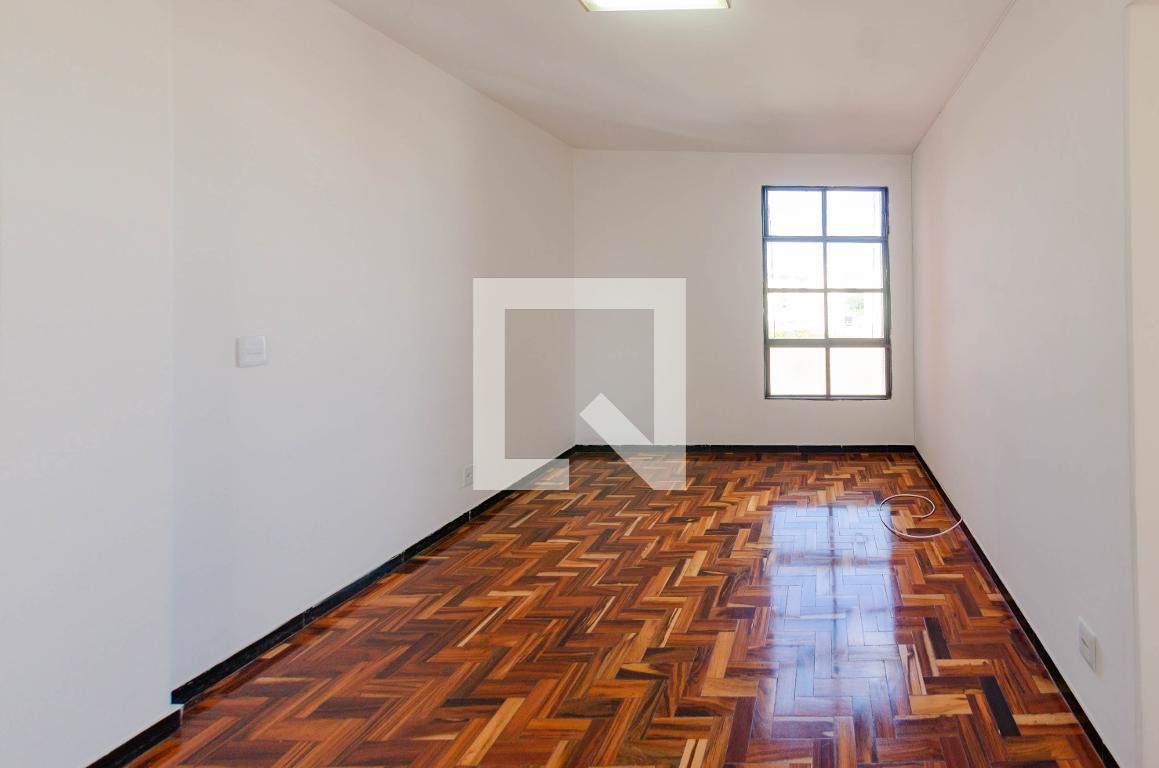 Apartamento com 3 quartos — Padre Eustáquio, Belo Horizonte