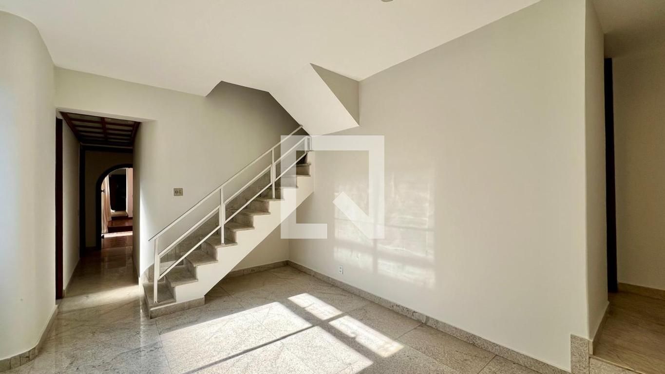 Apartamento com 4 quartos — Santa Lúcia, Belo Horizonte