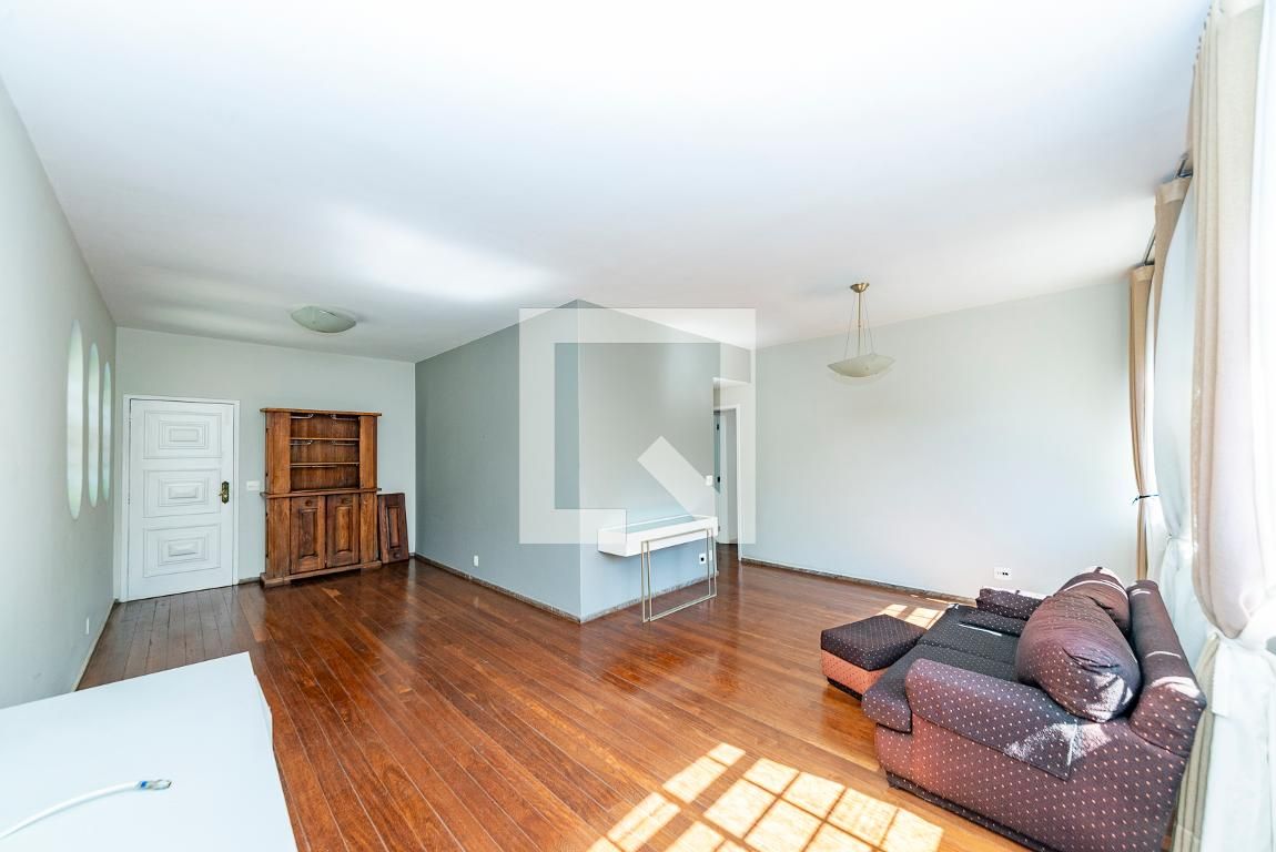 Apartamento com 4 quartos — Santo Antônio, Belo Horizonte