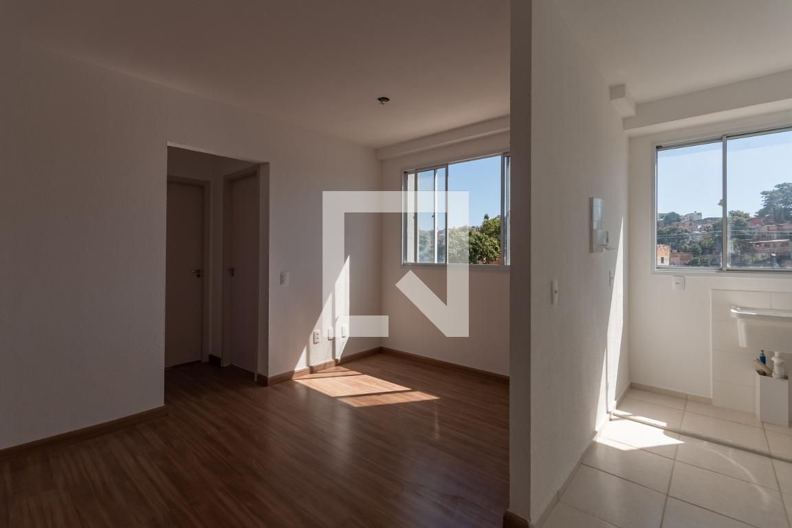 Apartamento com 2 quartos — Serrano, Belo Horizonte