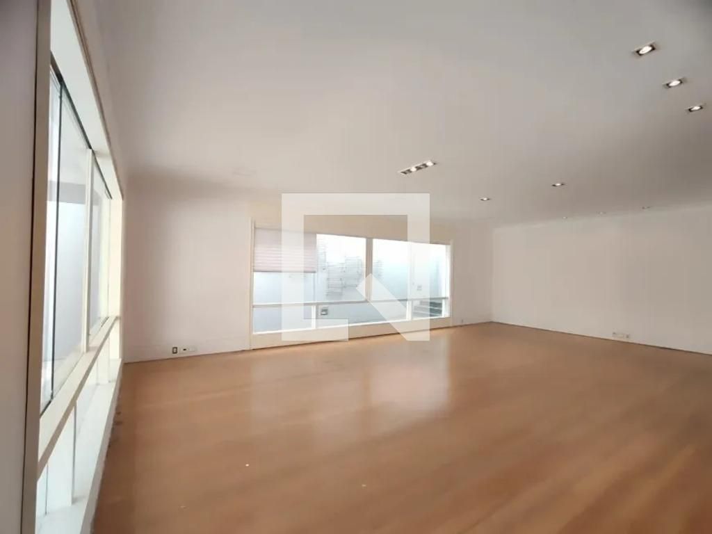 Casa com 3 quartos — Cidade Nova, Belo Horizonte