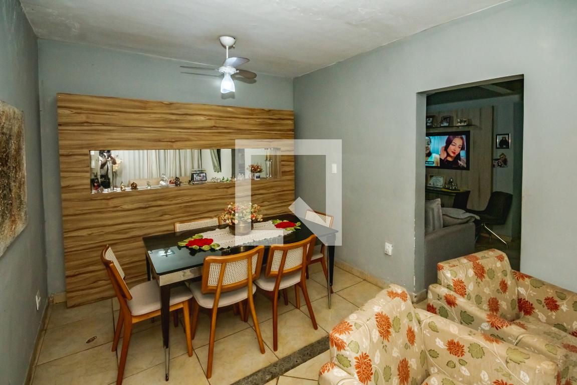 Casa com 8 quartos — Santa Mônica, Belo Horizonte