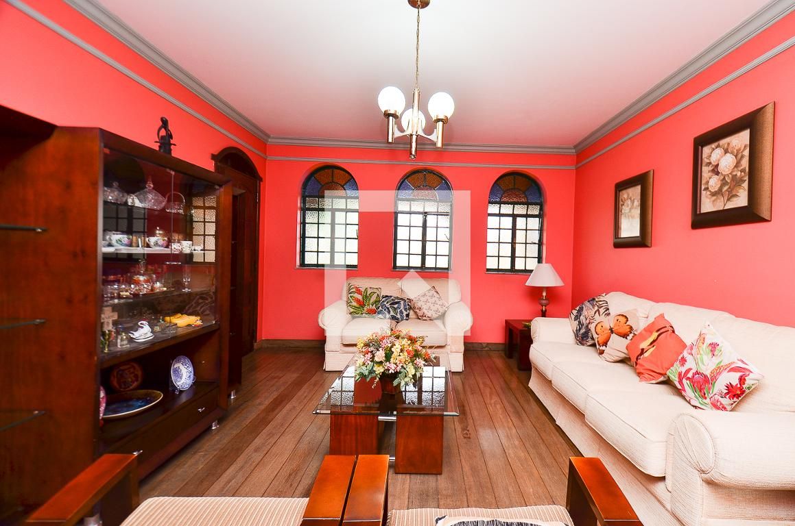 Casa com 4 quartos — Bom Jesus, Belo Horizonte