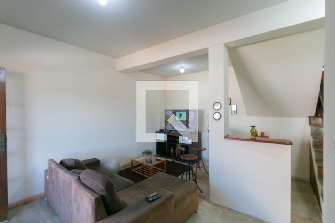 Casa com 3 quartos — Itapoã, Belo Horizonte