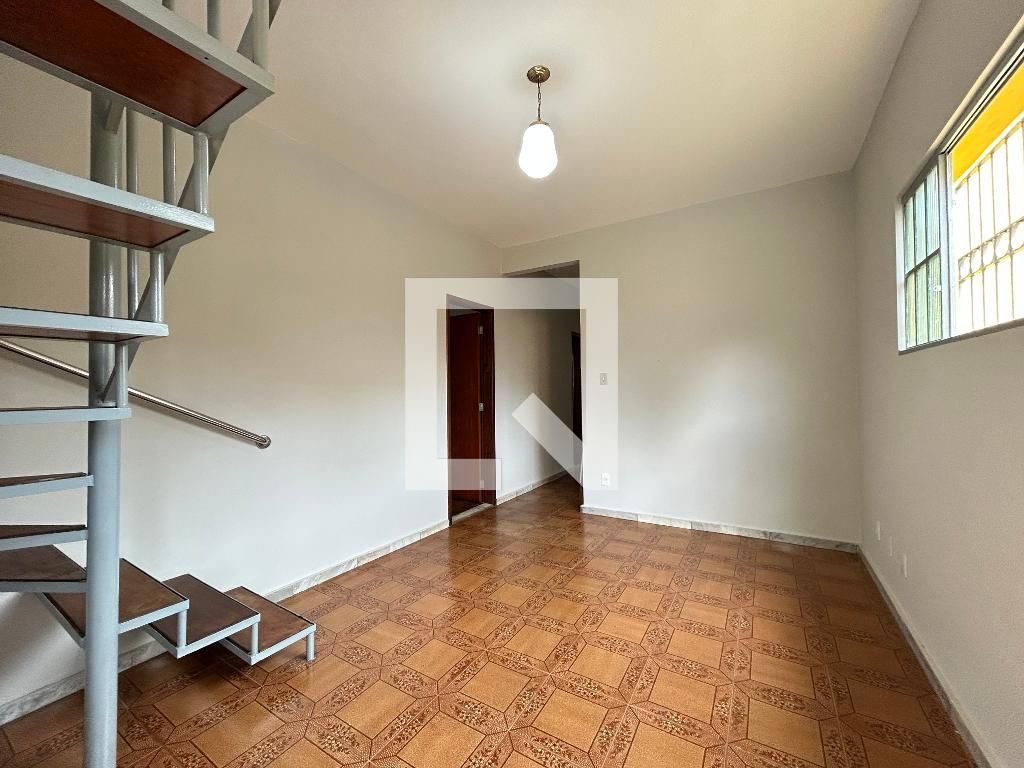 Casa com 6 quartos — Alípio de Melo, Belo Horizonte