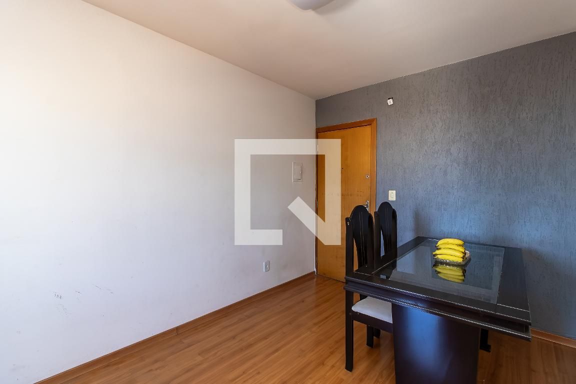 Apartamento com 3 quartos — Planalto, Belo Horizonte