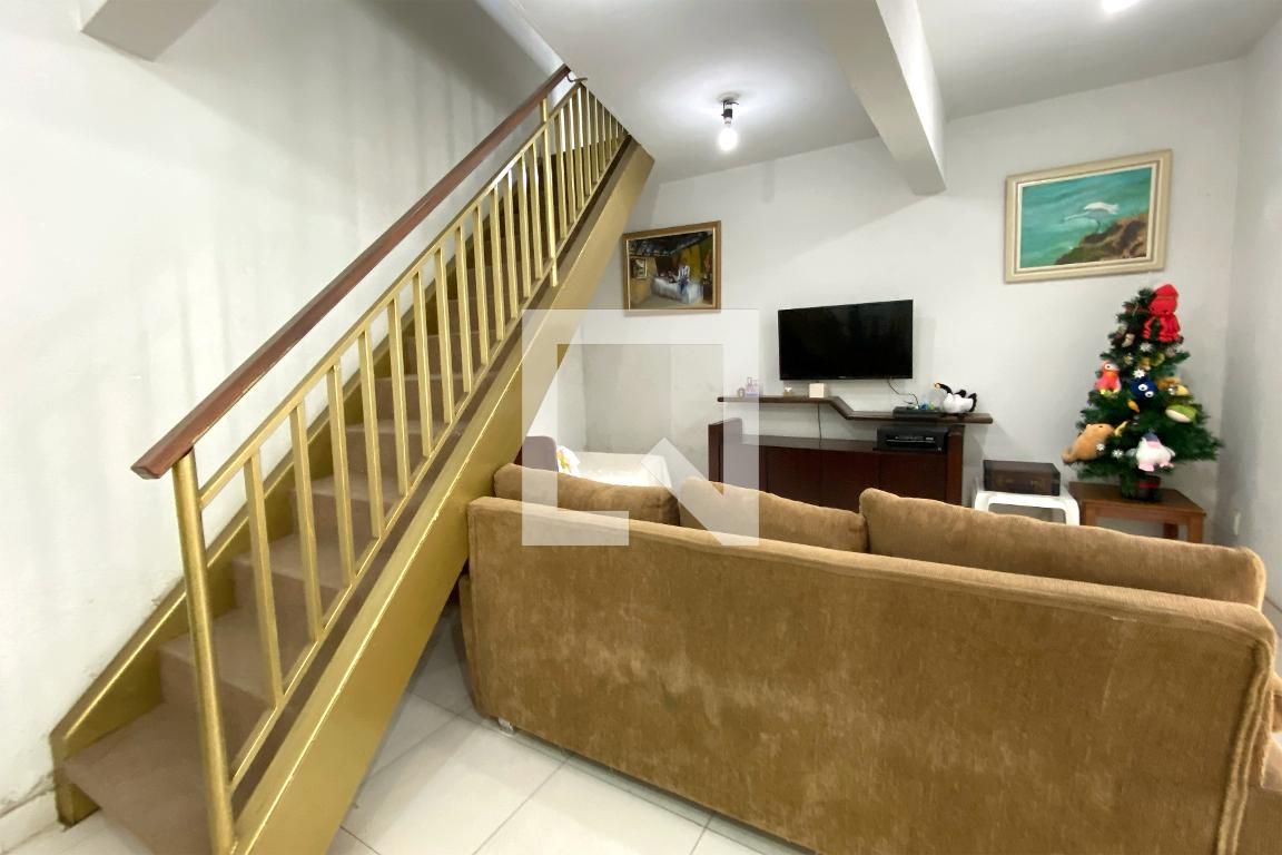 Casa com 2 quartos — Cidade Nova, Belo Horizonte