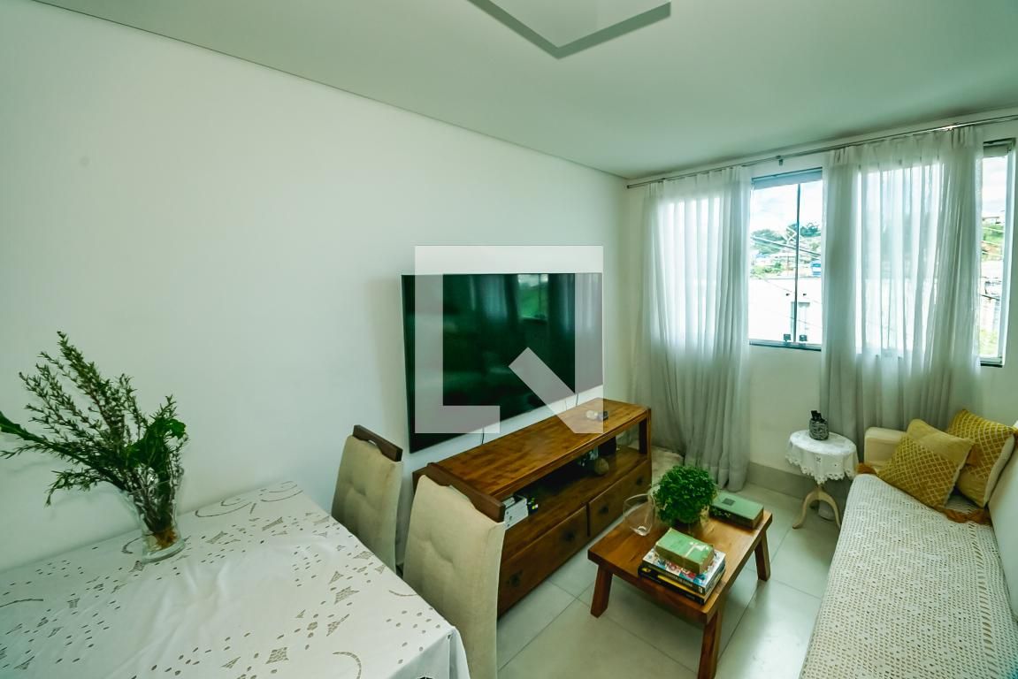 Casa com 2 quartos — Ouro Preto, Belo Horizonte