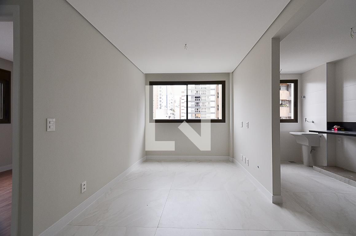Apartamento com 2 quartos — Centro, Belo Horizonte
