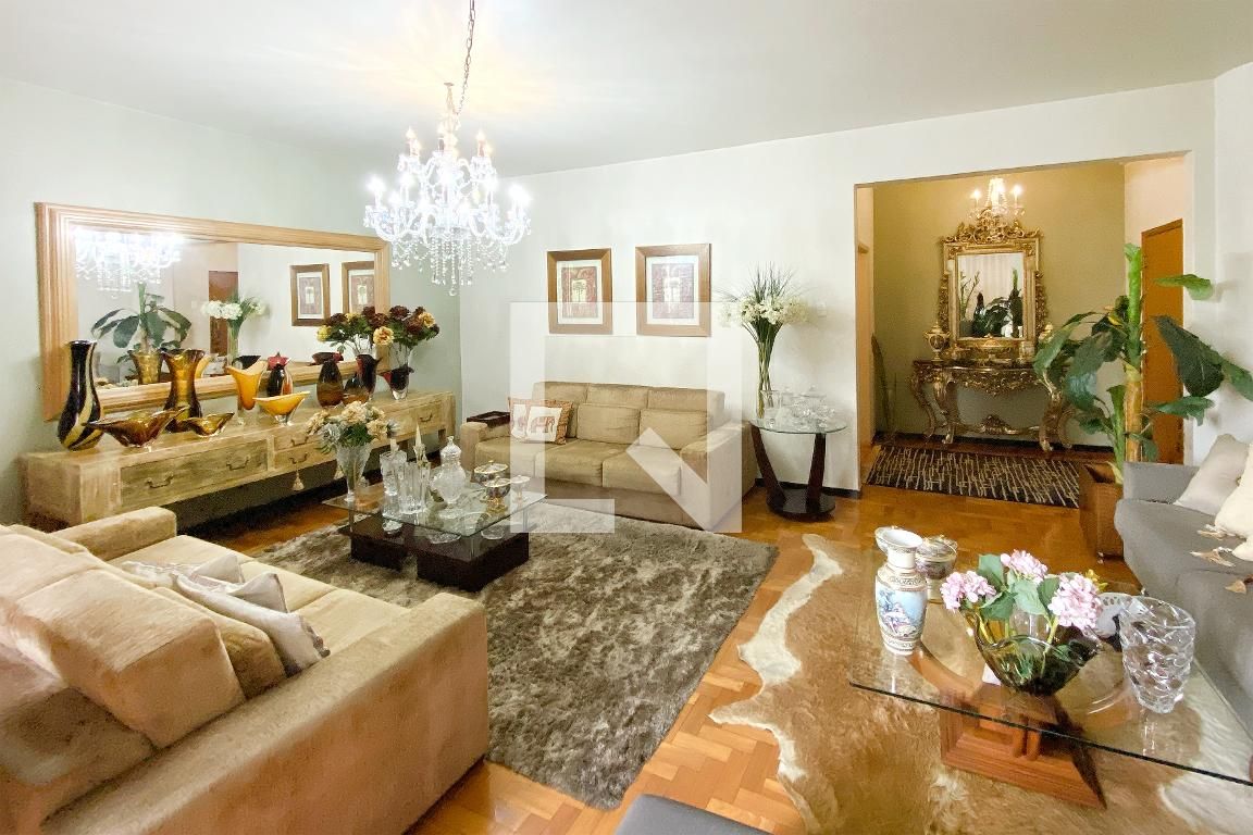 Apartamento com 4 quartos — Centro, Belo Horizonte