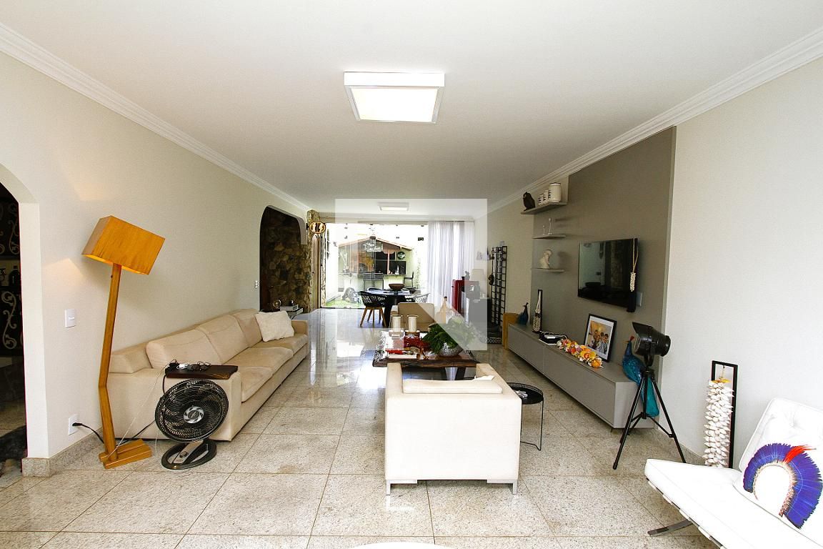 Casa com 5 quartos — São Bento, Belo Horizonte