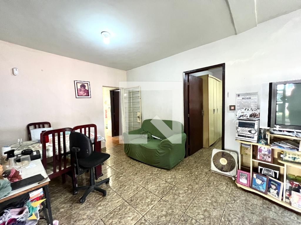 Casa com 3 quartos — São João Batista, Belo Horizonte