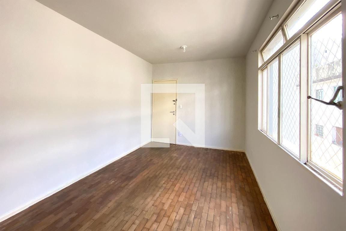 Apartamento com 3 quartos — Pampulha, Belo Horizonte