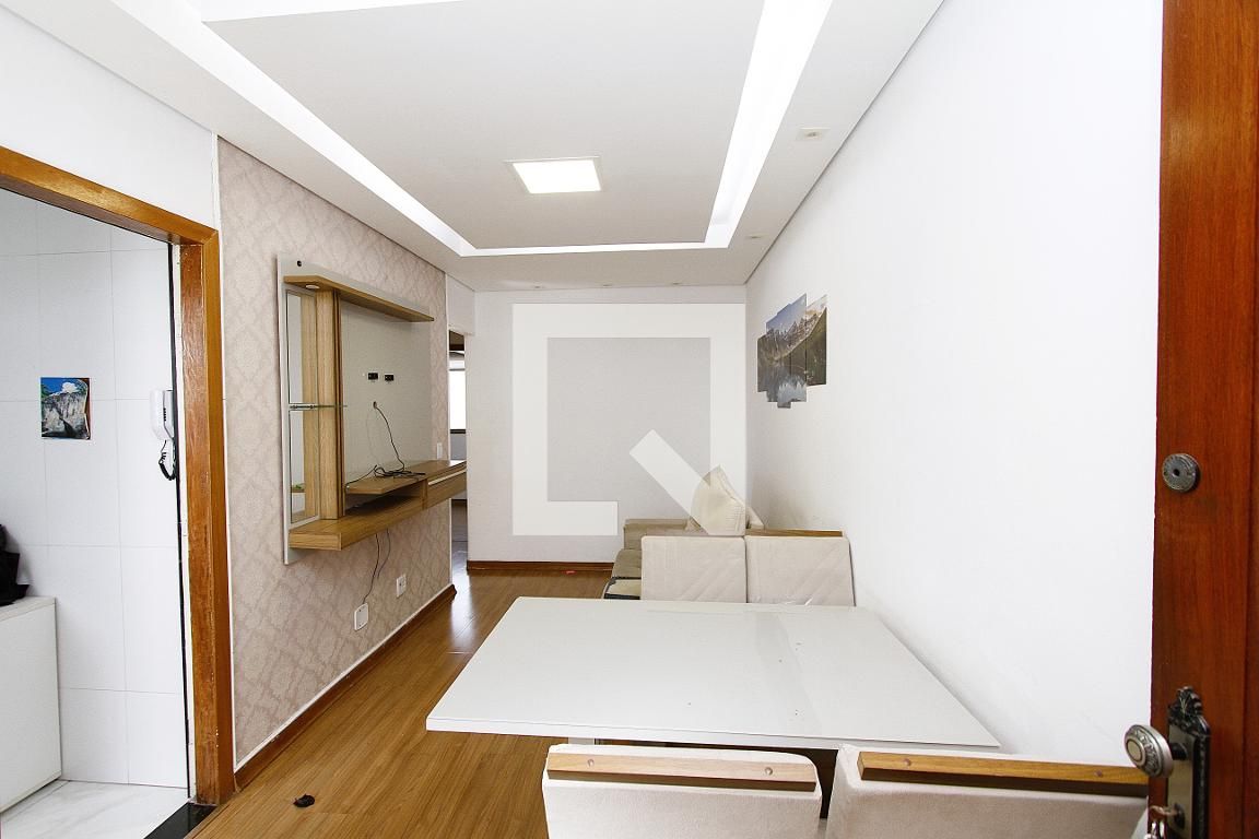 Apartamento com 3 quartos — Alto Caiçaras, Belo Horizonte