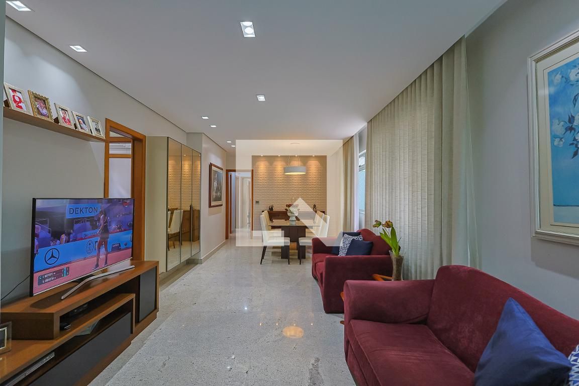 Apartamento com 3 quartos — Santo Antônio, Belo Horizonte