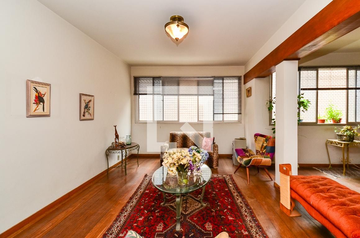 Apartamento com 4 quartos — Funcionários, Belo Horizonte