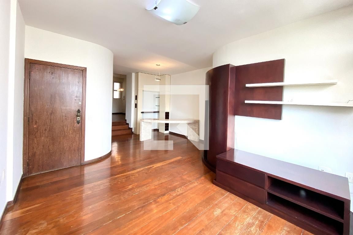 Apartamento com 4 quartos — Funcionários, Belo Horizonte