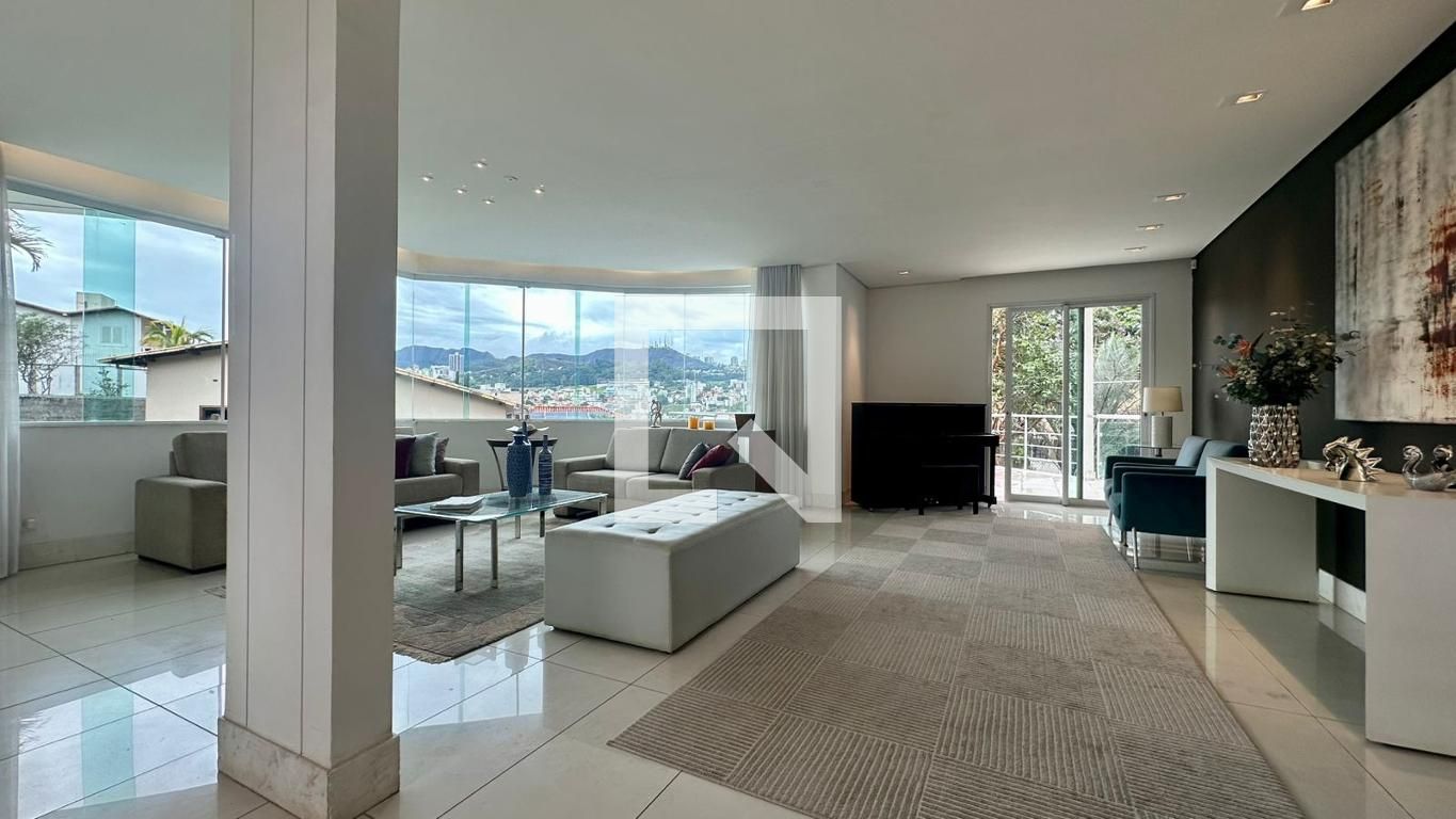 Casa com 5 quartos — São Bento, Belo Horizonte