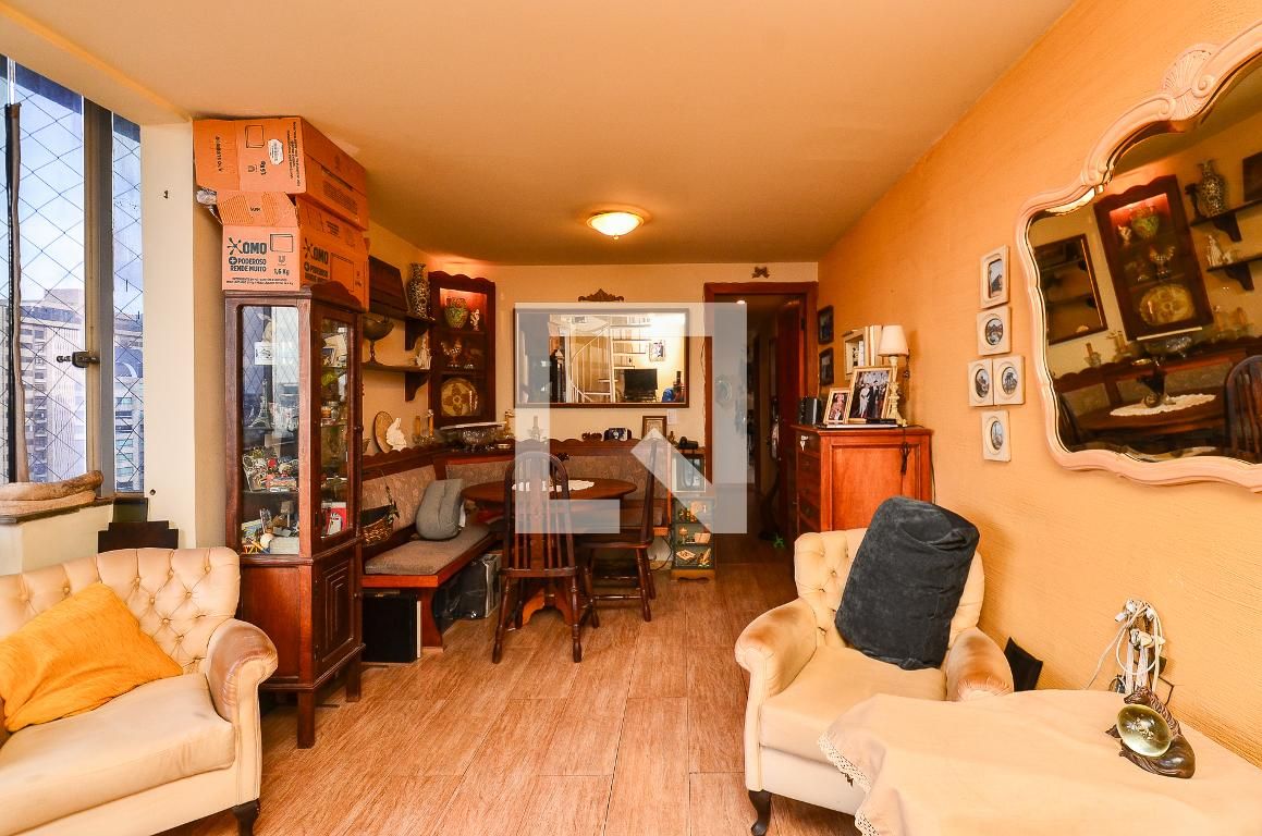 Apartamento com 2 quartos — Santa Efigênia, Belo Horizonte