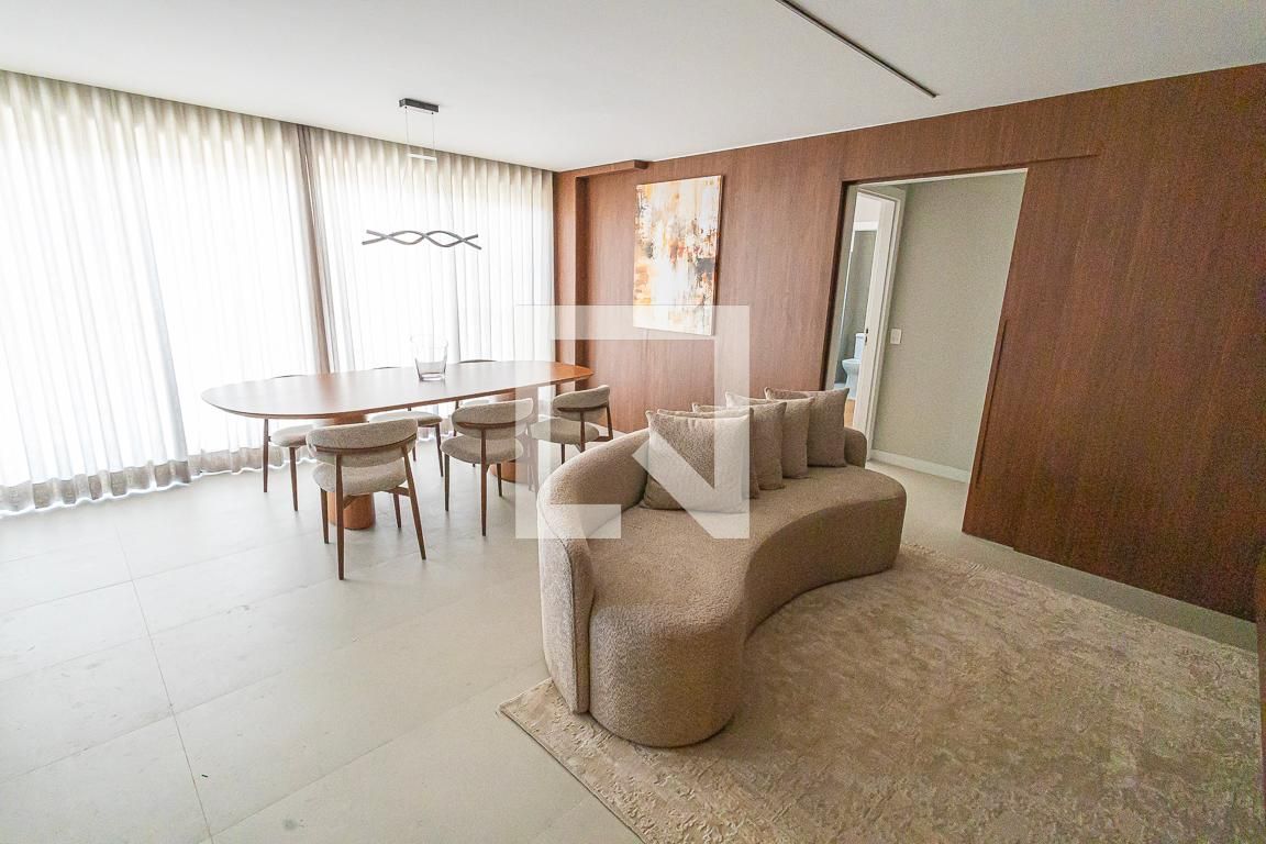 Apartamento com 4 quartos — Ouro Preto, Belo Horizonte
