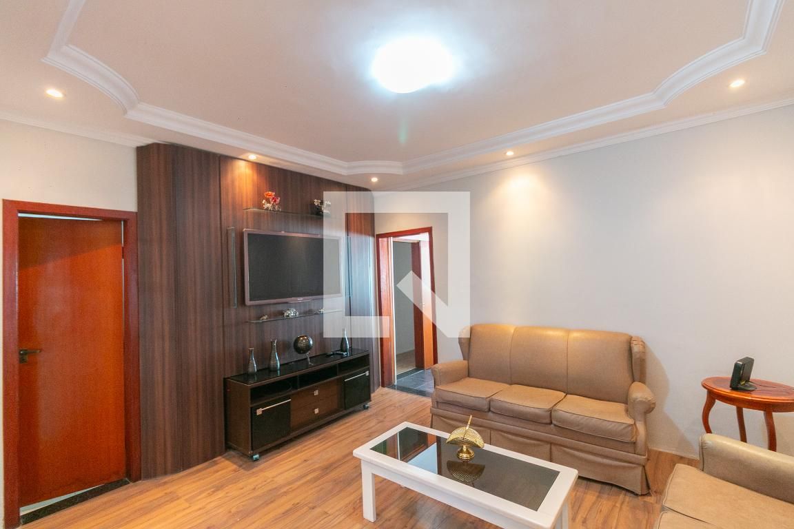 Casa com 3 quartos — Trevo, Belo Horizonte