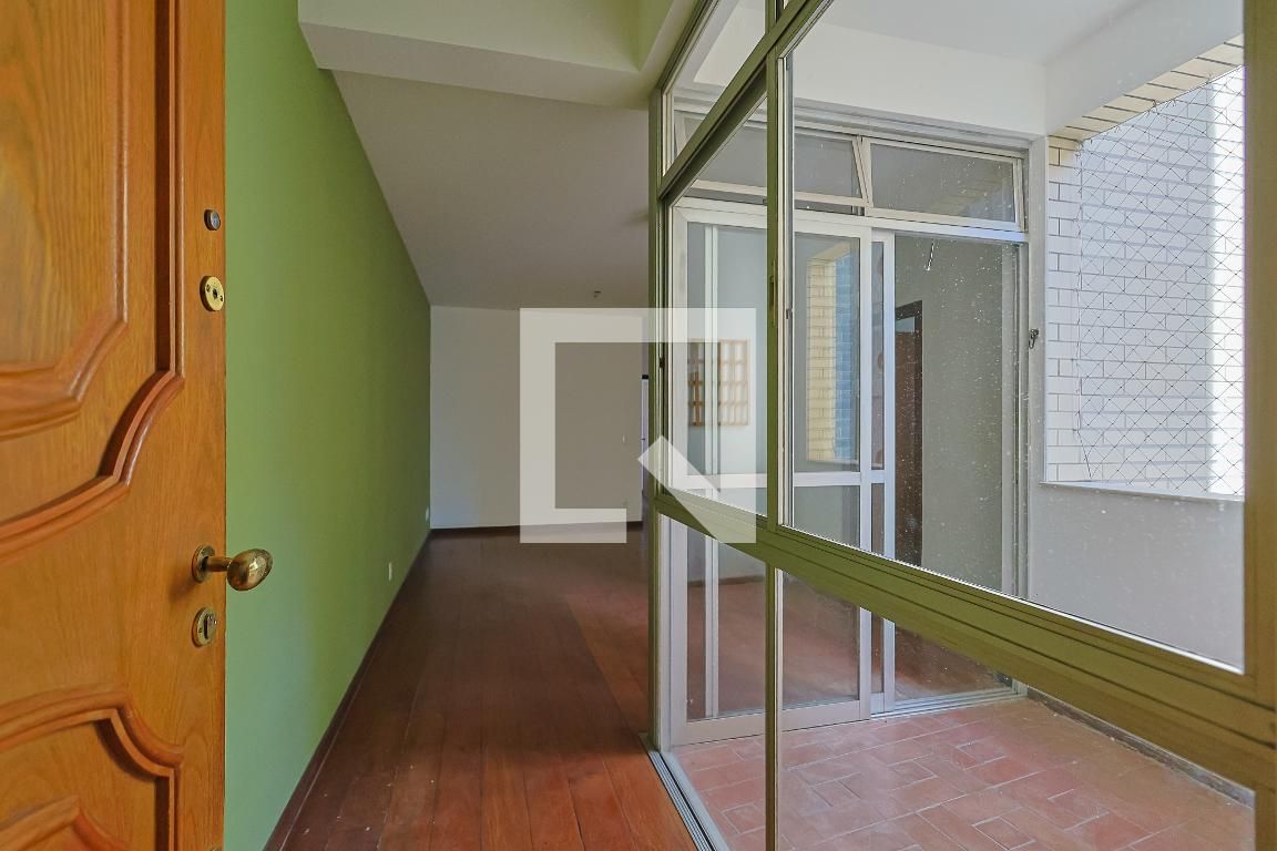 Apartamento com 3 quartos — Savassi, Belo Horizonte