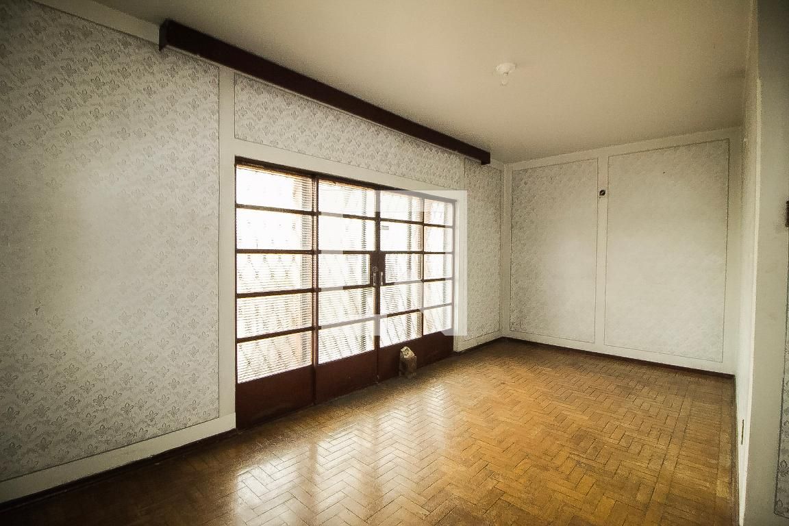 Casa com 3 quartos — Barroca, Belo Horizonte