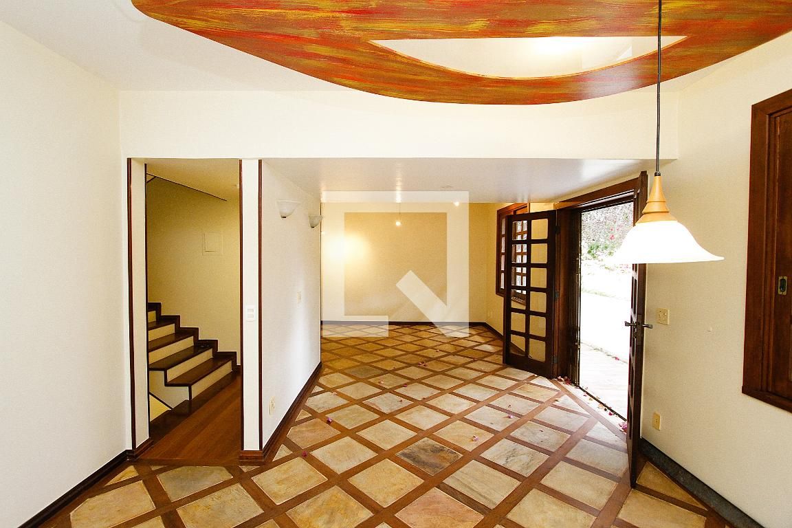 Casa com 4 quartos — Buritis, Belo Horizonte
