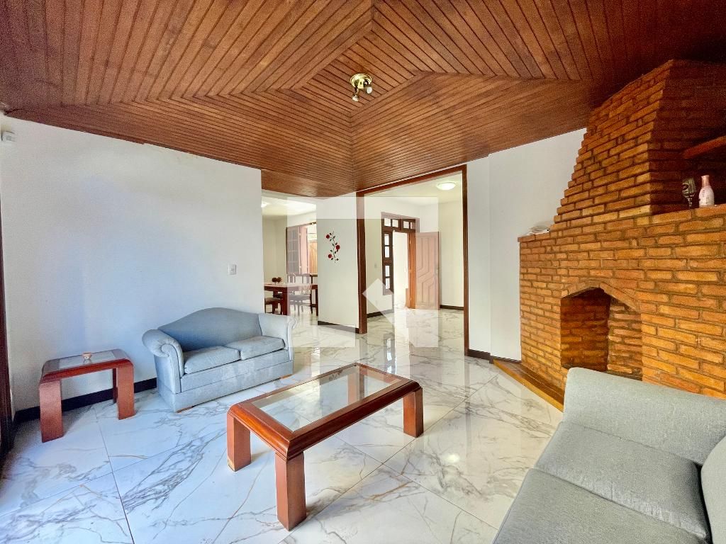 Casa com 5 quartos — Palmares, Belo Horizonte