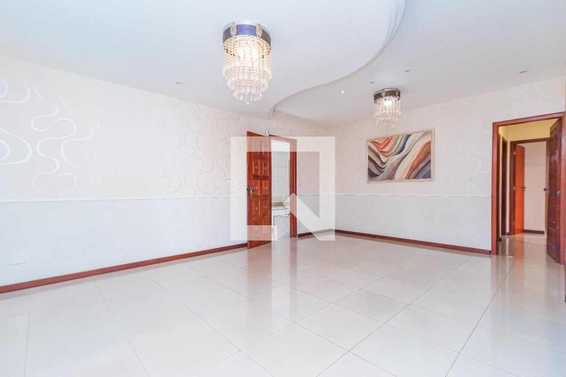 Casa com 4 quartos — Itapoã, Belo Horizonte