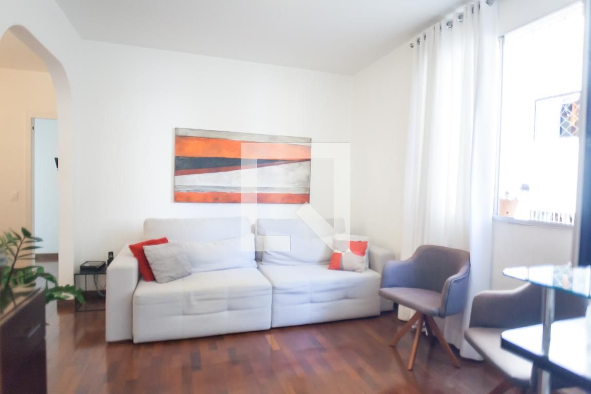 Apartamento com 3 quartos — Santo Antônio, Belo Horizonte