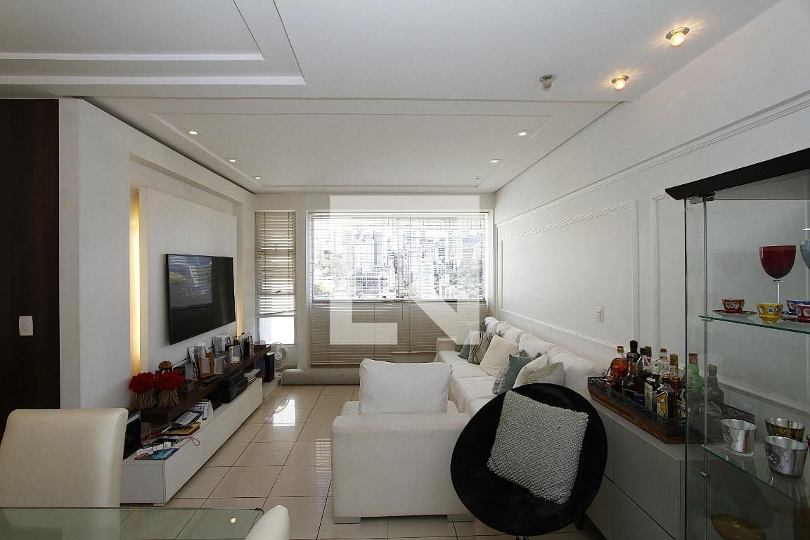 Apartamento com 3 quartos — Santo Antônio, Belo Horizonte