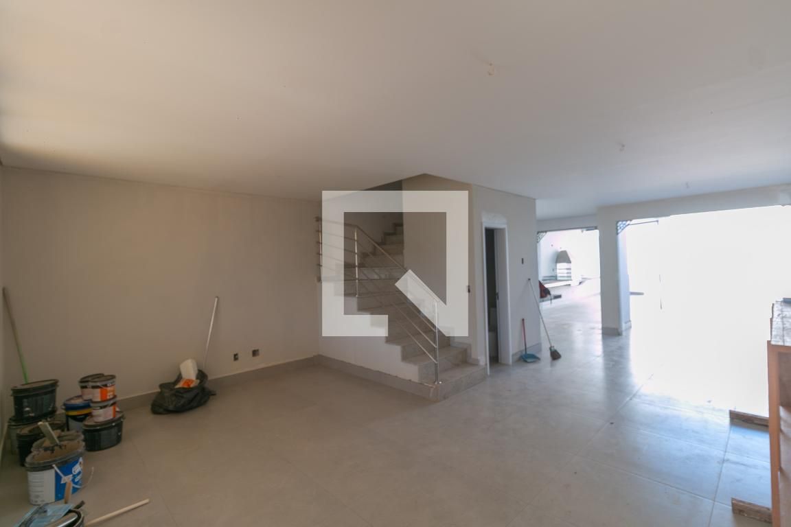Casa com 4 quartos — Jardim Atlântico, Belo Horizonte