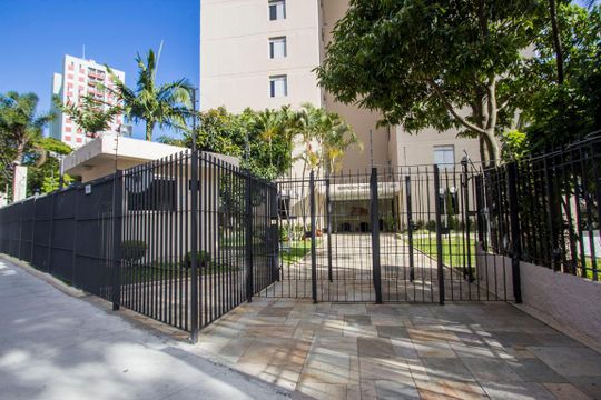 Portaria de apartamento à venda com 3 quartos, 81m² em Santo Amaro, São Paulo