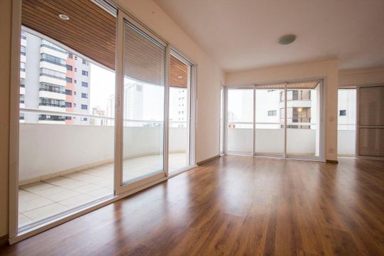 Sala de apartamento para alugar com 2 quartos, 130m² em Vila Andrade, São Paulo