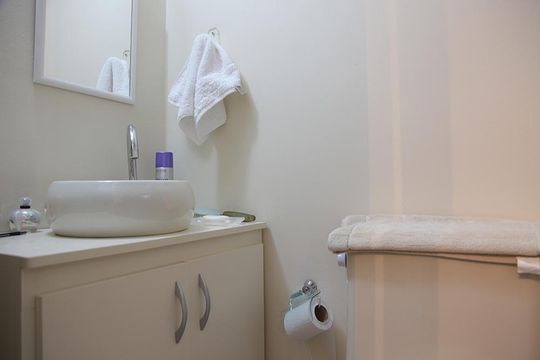 Banheiro de kitnet/studio à venda com 1 quarto, 50m² em Bela Vista, São Paulo
