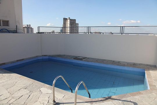 Piscina de kitnet/studio à venda com 1 quarto, 50m² em Bela Vista, São Paulo